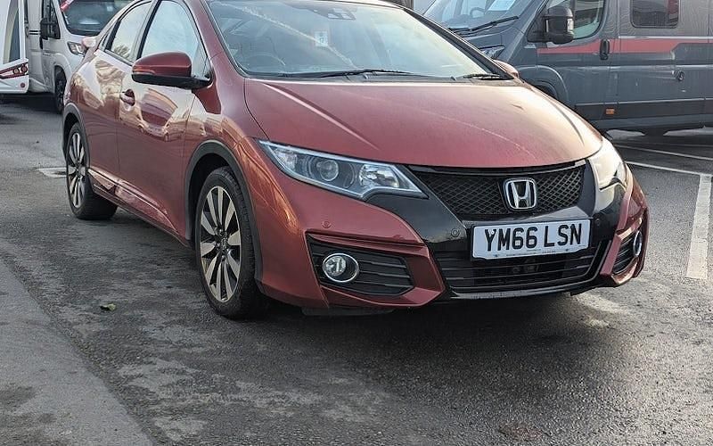 Used 2016 Honda Civic SR Hatchback | £12,495 (A bit pricey) - Image 1/4