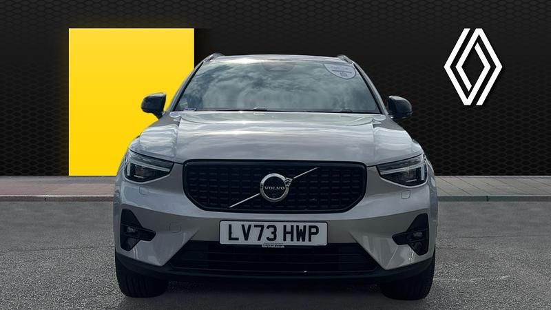 Used Volvo XC40 Ultimate 197 HP (144 kW) 2023 SUV
