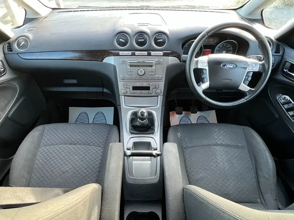 Used Ford Galaxy Ghia 2007 Blue MPV