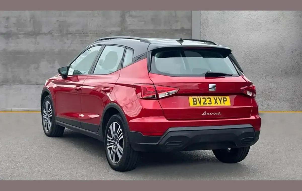 Used Seat Arona SE Technology 110 HP (80 kW) 2023 Red SUV