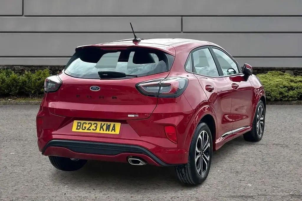 Used Ford Puma ST-Line 153 HP (112 kW) 2023 Red SUV