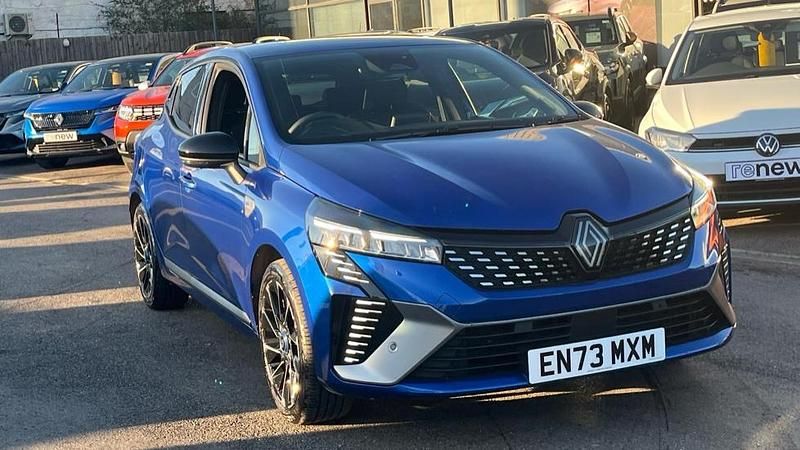 Used Renault Clio V Esprit Alpine 143 HP (105 kW) 2023 Blue  Hatchback