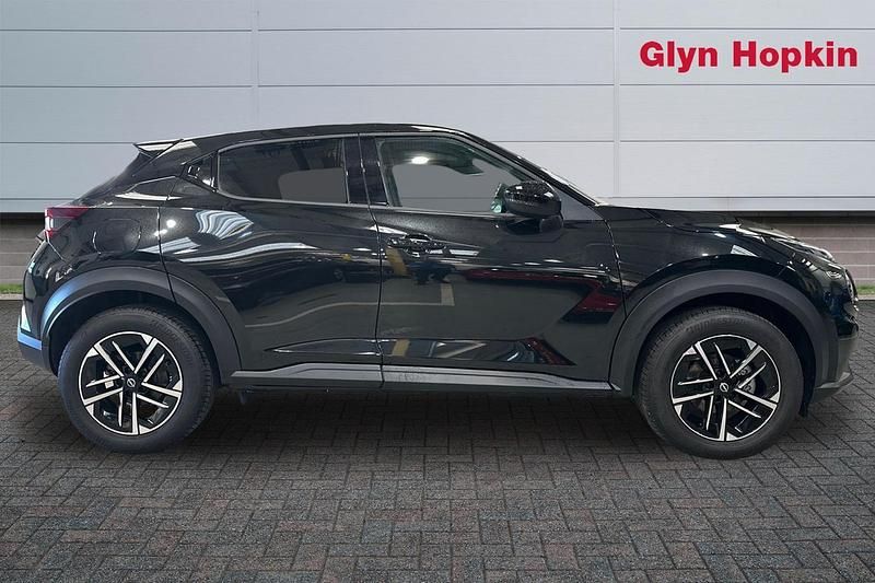 Used Nissan Juke N-Connecta 2024 Black SUV