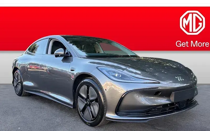 Begagnad MG IM5 216 kW (295 HK) 2026 Halvkombi