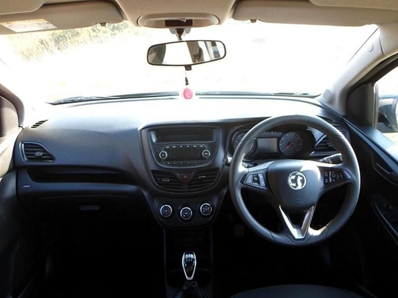 Used Vauxhall Viva 75 HP (55 kW) 2017 Black Hatchback