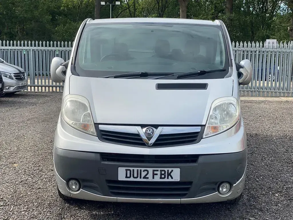 Used Vauxhall Vivaro Sportive 115 HP (84 kW) 2012 Silver MPV