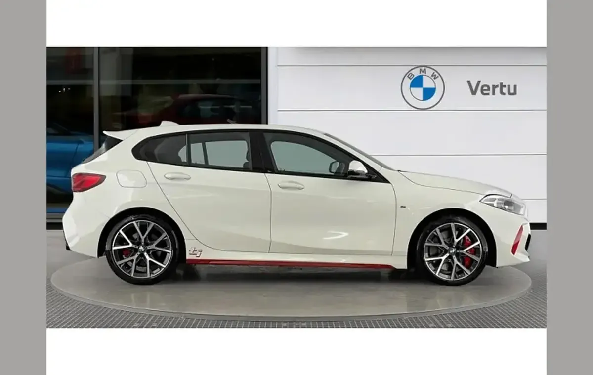 Used BMW 128 Shadowline 261 HP (191 kW) 2022 White Hatchback