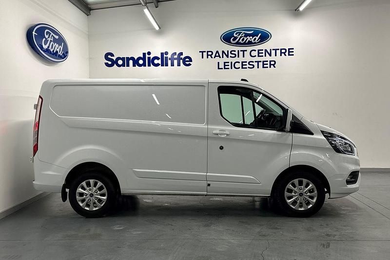 Used Ford Transit Custom Limited 131 HP (96 kW) 2023 White Van