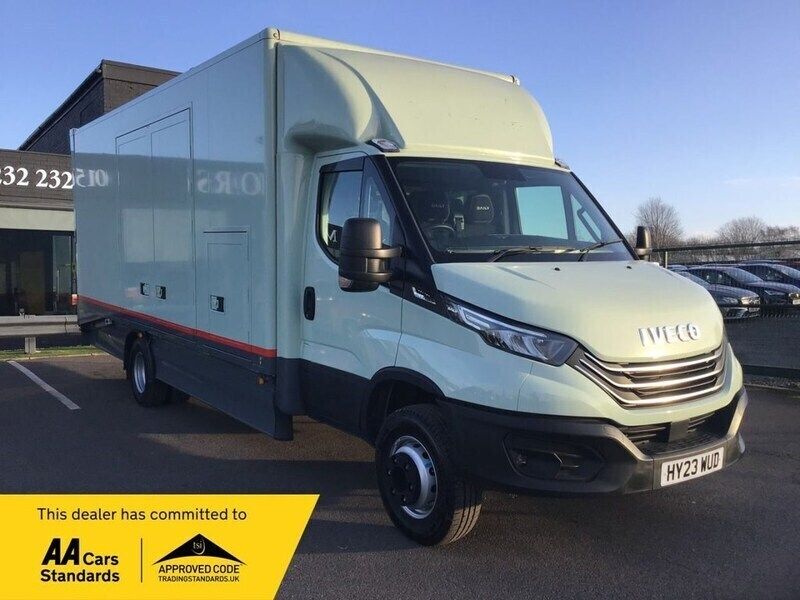 Green Used 2023 Iveco Daily Van | £39,995 - Image 1/4