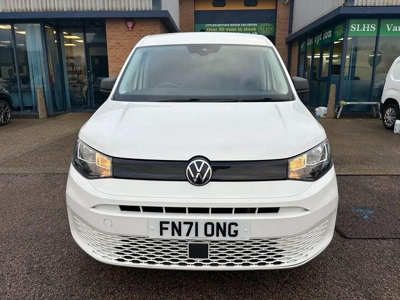 Used VW Caddy S 102 HP (75 kW) 2021 White MPV