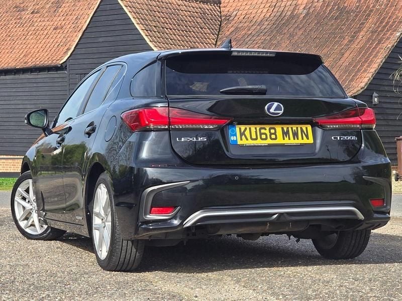 Used Lexus CT200h Luxury Line 2018 Black Hatchback