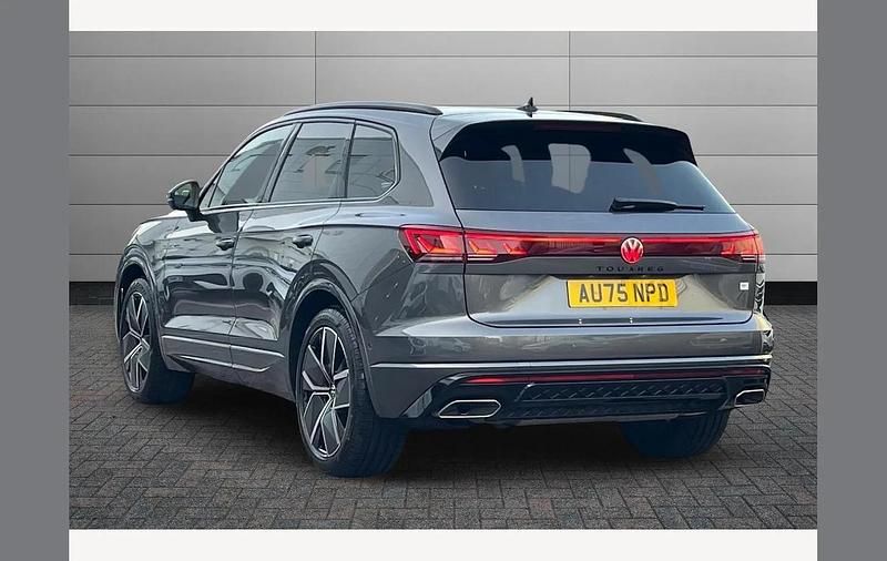 Used VW Touareg Black Edition 286 HP (210 kW) 2025 Silicon grey SUV