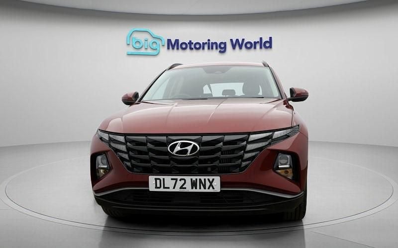 Used Hyundai Tucson SE 150 HP (110 kW) 2023 Red SUV