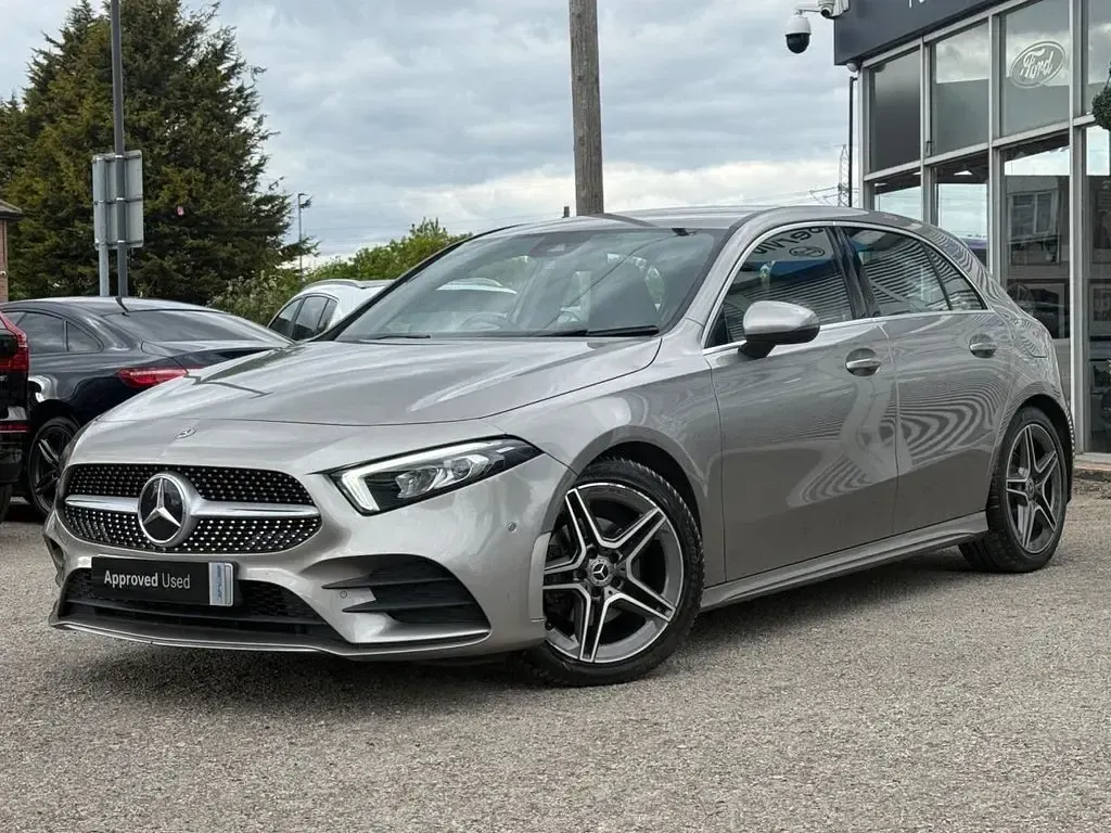 Used Mercedes A180 Executive 116 HP (85 kW) 2019 Silver Hatchback
