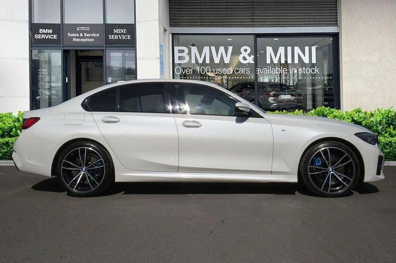 Used BMW 320 M Sport 181 HP (133 kW) 2022 White Sedan