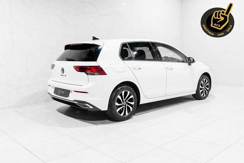 Used VW Golf VII Active 110 HP (80 kW) 2021 White Hatchback