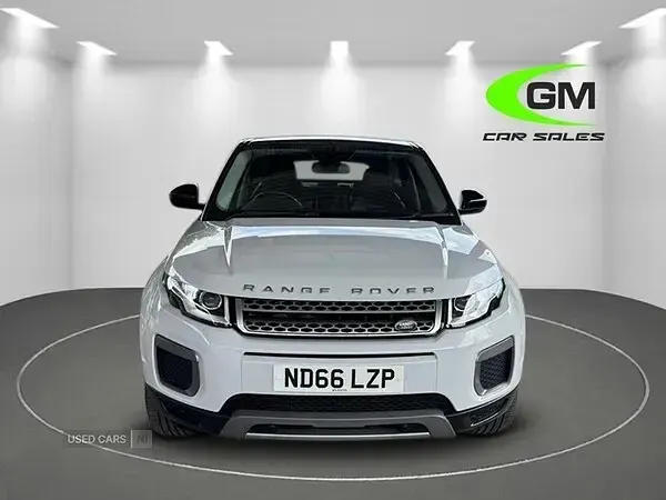 Used Land Rover Range Rover evoque SE 150 HP (110 kW) 2017 White Estate