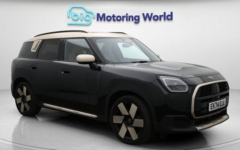 Used 2025 Mini Countryman Exclusive SUV | £31,100 (Super price) - Image 1/4