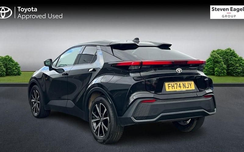 Used Toyota C-HR Design 140 HP (102 kW) 2026 SUV