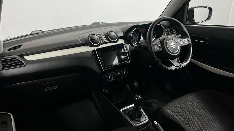 Used Suzuki Swift SZ-L 83 HP (61 kW) 2021 Black Hatchback