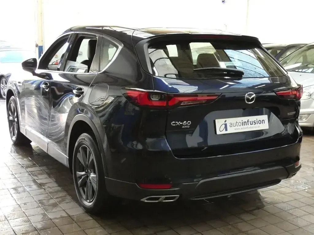 Usado Mazda CX-60 Exclusive-Line 328 HP (241 kW) 2023 Azul SUV