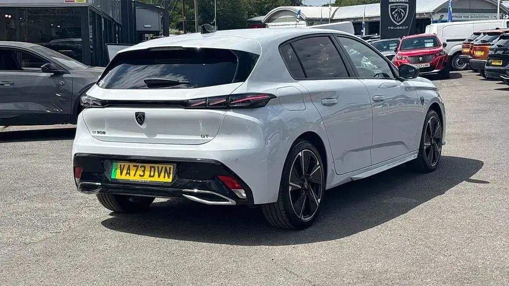 Used Peugeot e-308 GT 113 kW (154 HP) 2023 White Hatchback