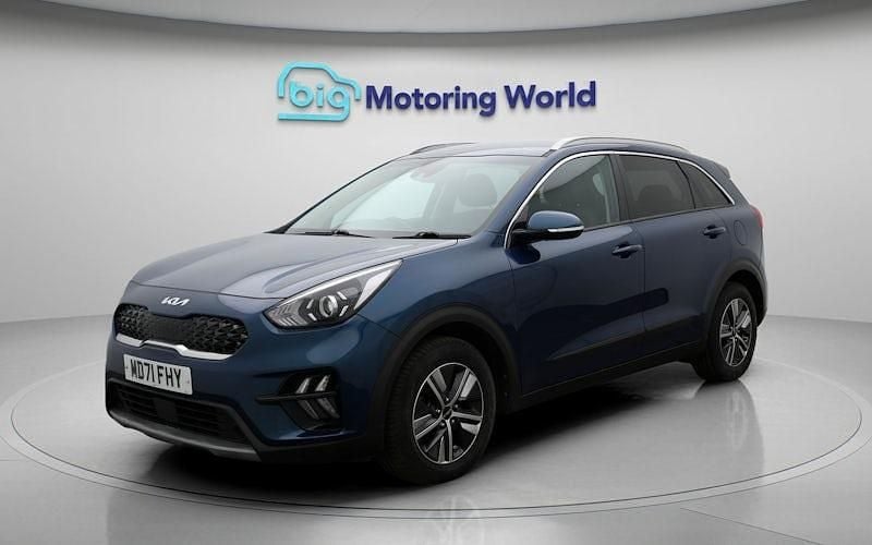 Used Kia Niro 141 HP (103 kW) 2022 Blue SUV