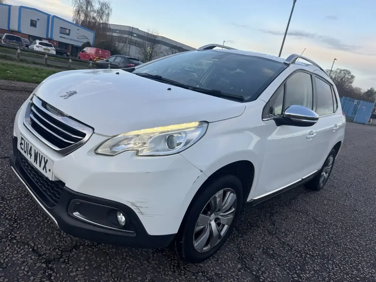 Second-hand Peugeot 2008 Allure 2014 Alb SUV