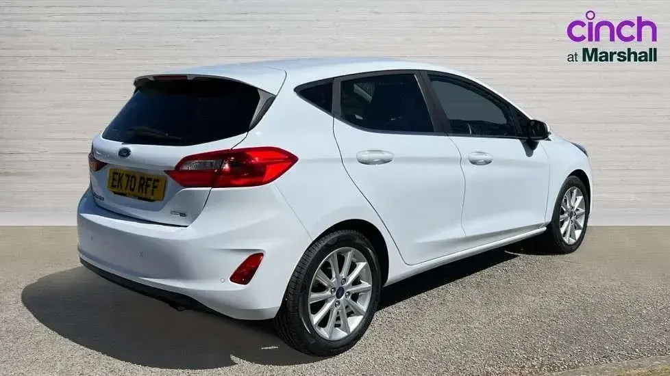 Usado Ford Fiesta Titanium 125 CV (91 kW) 2020 Blanco Utilitario