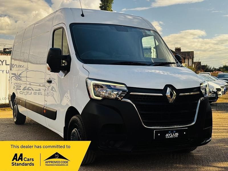 Used Renault Master Business 2021 White MPV