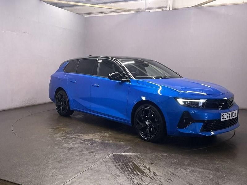 Used Vauxhall Astra S 130 HP (95 kW) 2024 Blue Estate