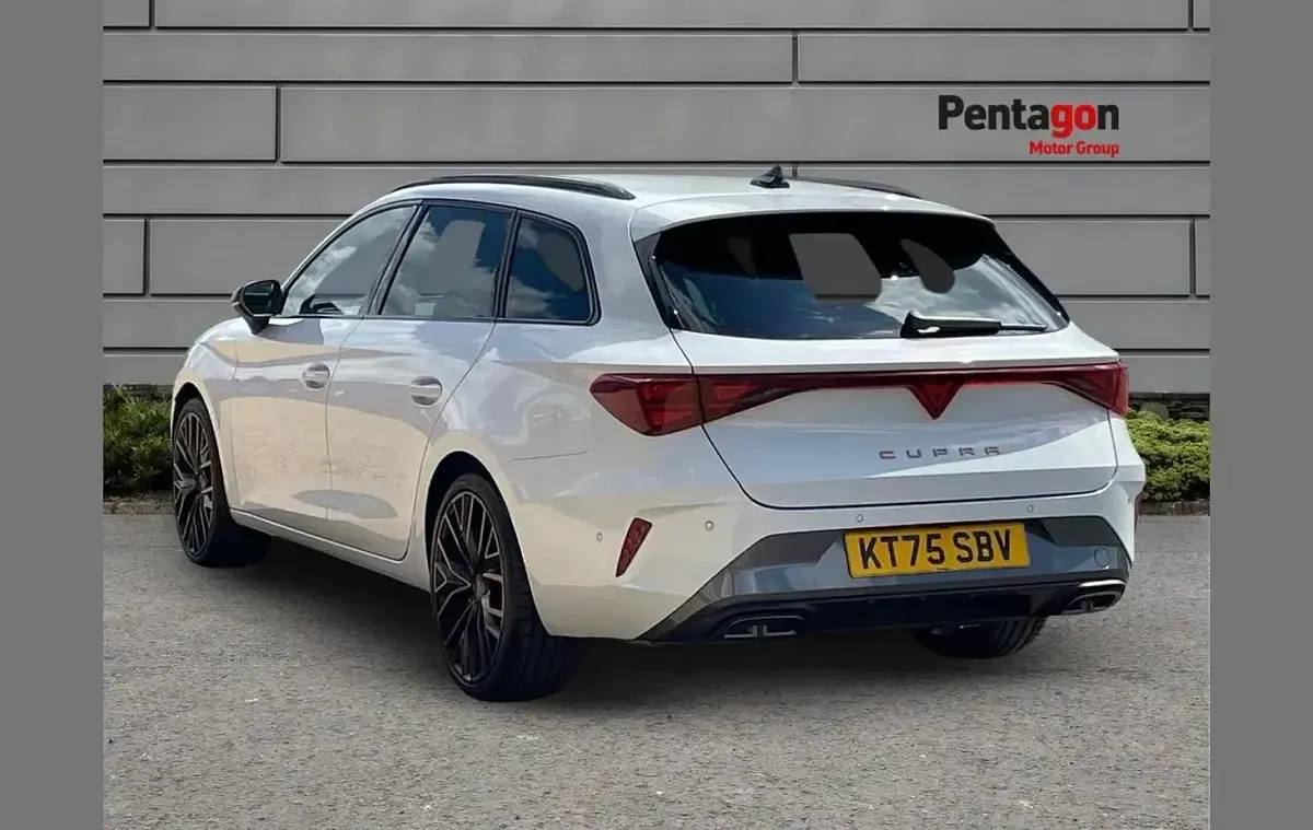 New Cupra Leon 147 HP (108 kW) 2026 White Estate