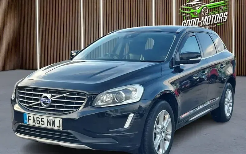 Used Volvo XC60 SE Lux 190 HP (139 kW) 2016 SUV