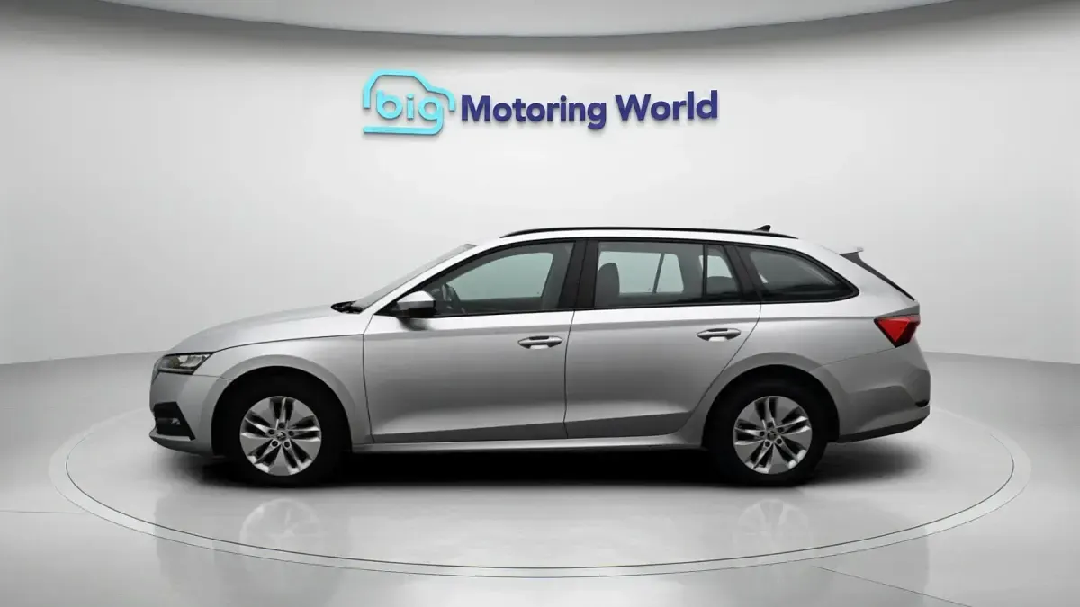 Used Skoda Octavia SE Technology 116 HP (85 kW) 2023 Estate