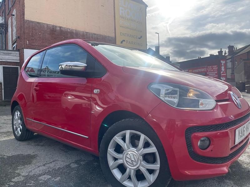 Used VW up! move up! 2016 Red Hatchback