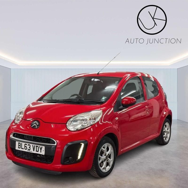 Red Used 2014 Citroën C1 Hatchback | £2,799 (Good price) - Image 1/4