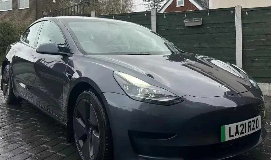 Used Tesla Model 3 Standard Range 208 kW (283 HP) 2021 Sedan
