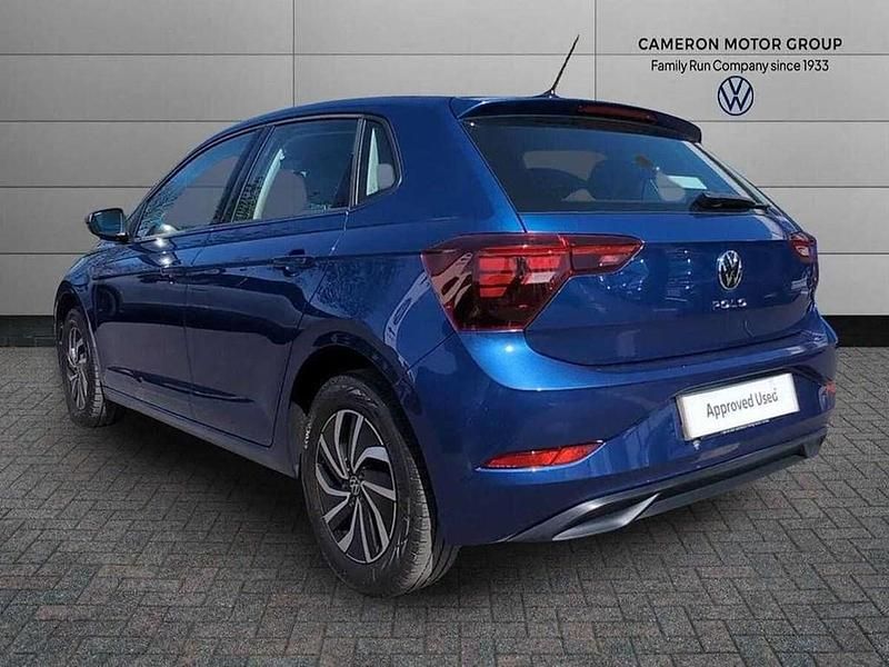 Usado VW Polo Life 80 HP (58 kW) 2022 Azul Citadino