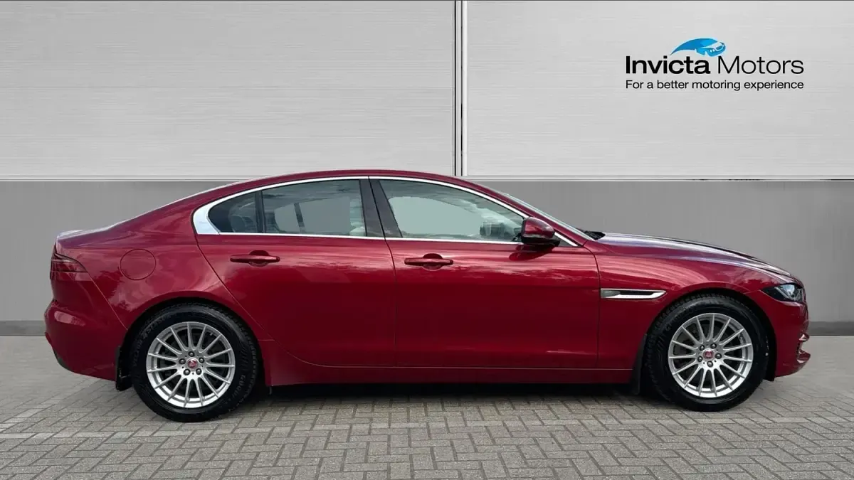 Used Jaguar XE S 250 HP (183 kW) 2019 Red Sedan
