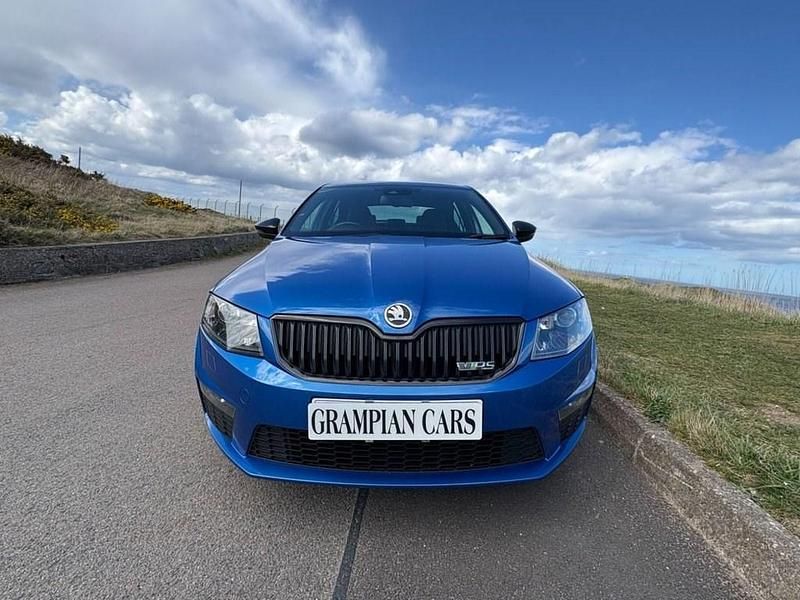 Used Skoda Octavia vRS 184 HP (135 kW) 2016 Blue Hatchback