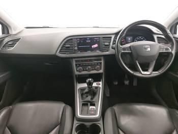 Used Seat Leon XCELLENCE 125 HP (91 kW) 2017 Silver Hatchback
