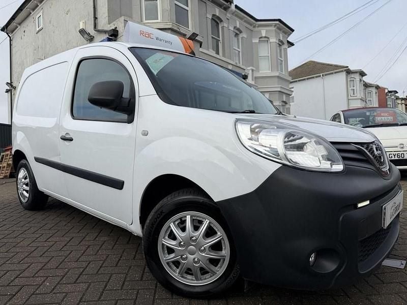Used Nissan NV250 Acenta 95 HP (69 kW) 2020 White Van
