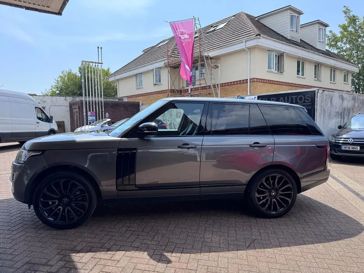 Used Land Rover Range Rover Autobiography 2015 Grey SUV