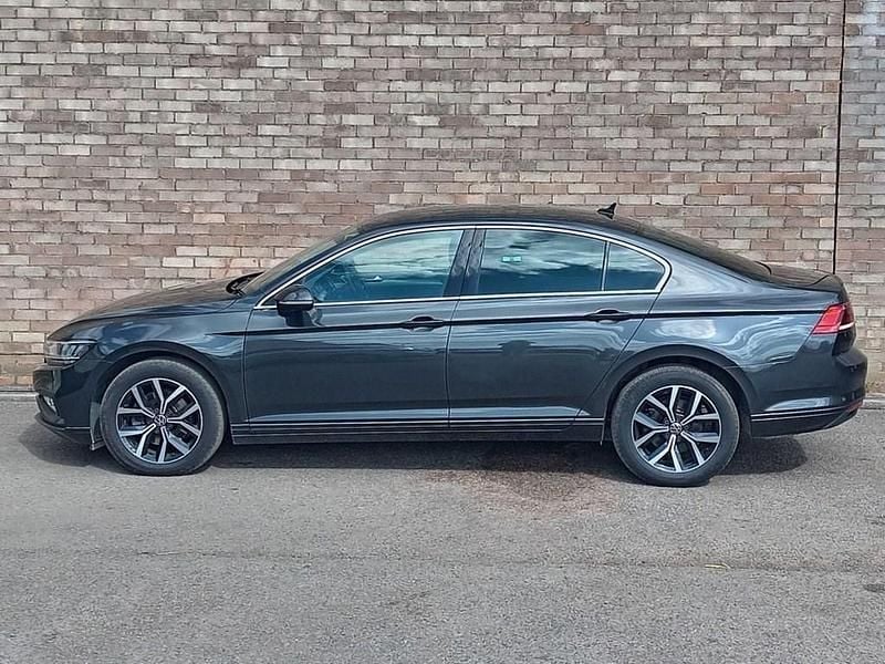 Used VW Passat SEL 150 HP (110 kW) 2021 Grey Sedan