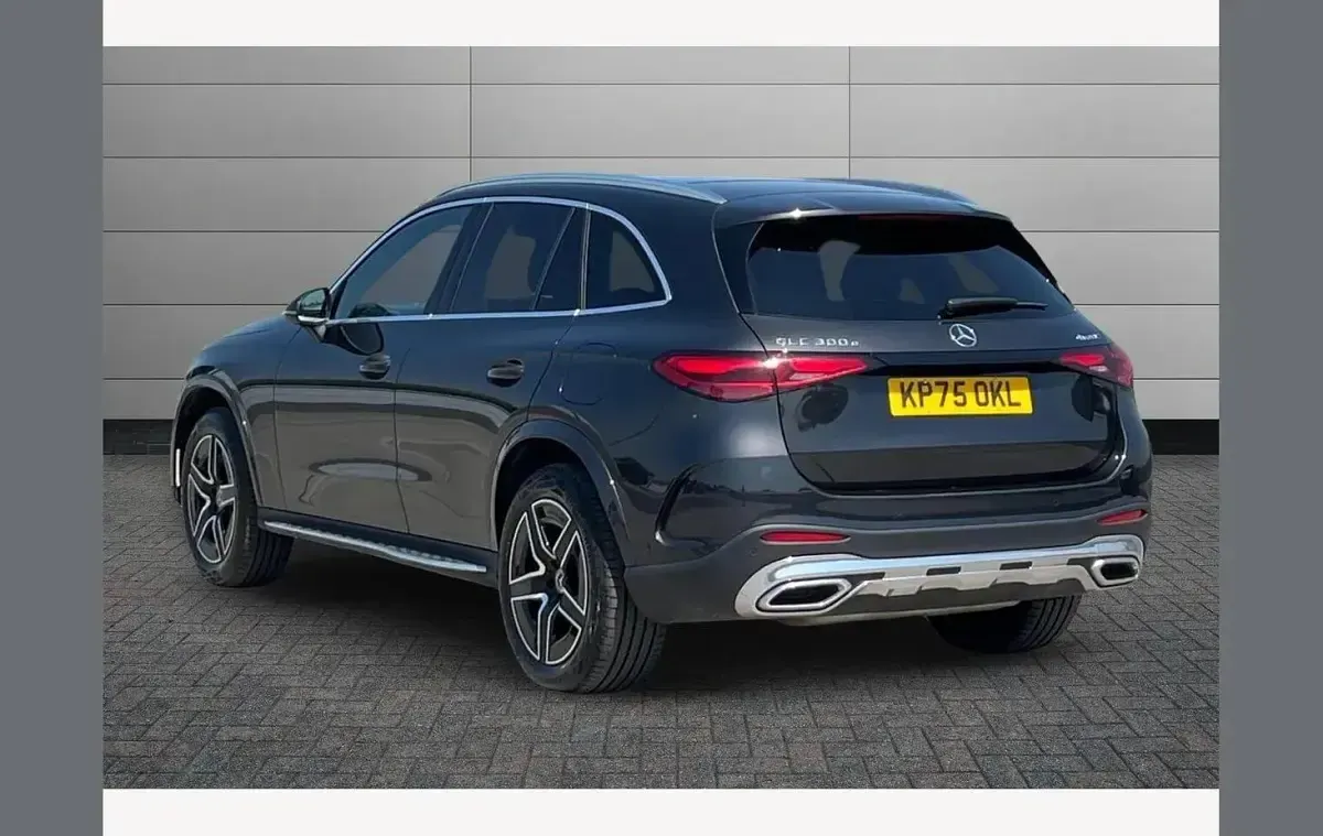 Used Mercedes GLC300 AMG line 309 HP (227 kW) 2025 Graphite grey SUV