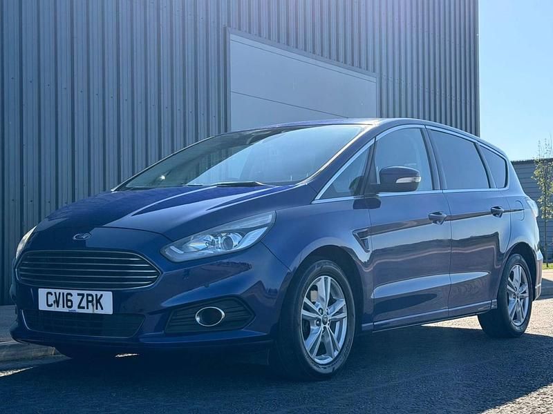 Begagnad Ford S-MAX Titanium 150 HK (110 kW) 2016 Blå Minibuss