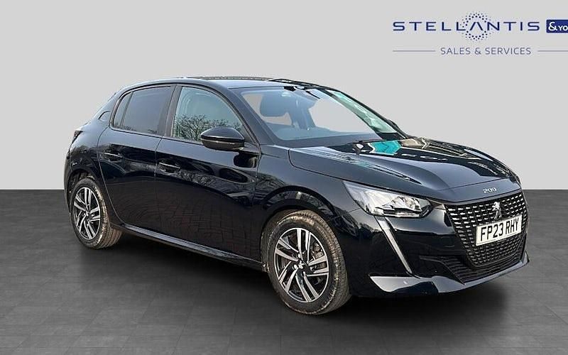 Used Peugeot 208 Active+ 75 HP (55 kW) 2023 Black Hatchback