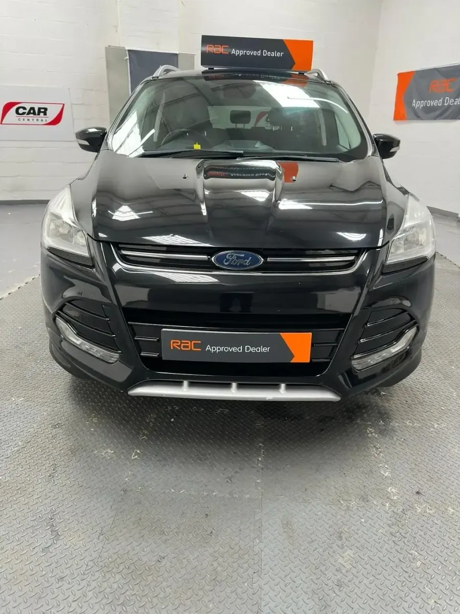 Używany Ford Kuga Sport 150 KM (110 kW) 2016 Czarny SUV