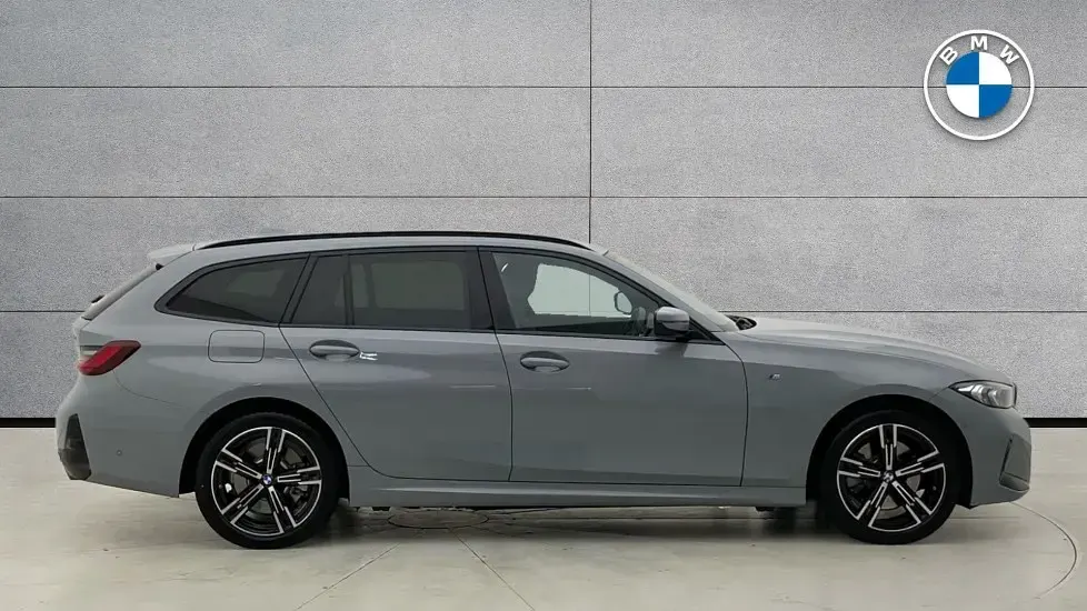 Used BMW 330e M Sport 288 HP (211 kW) 2025 Grey Estate