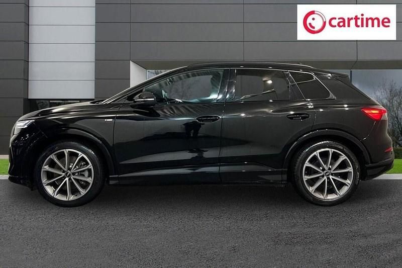 Used Audi Q4 e-tron Advanced 150 kW (204 HP) 2023 Black SUV